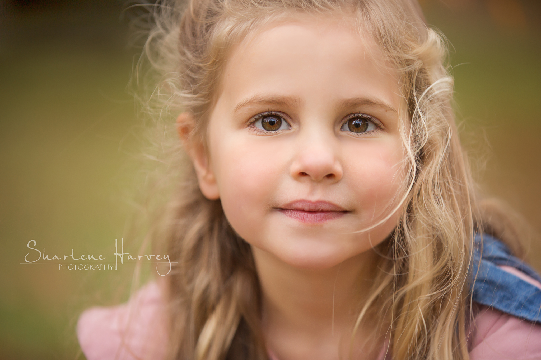 The children loved playing amongst the leaves during their photoshoot